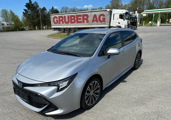 Toyota Corolla cena 110698 przebieg: 13500, rok produkcji 2022 z Krotoszyn małe 232